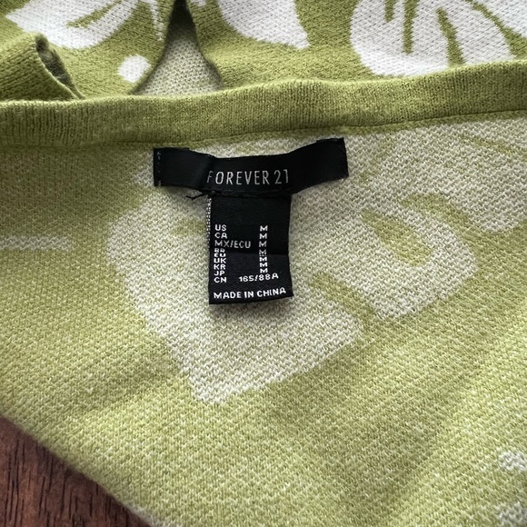 Forever 21 Sweater Knit Leaf Print Tube Top medium - Picture 3 of 4